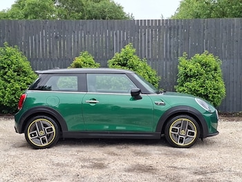 Used MINI Hatch 2023 for sale - 79121442: Photo