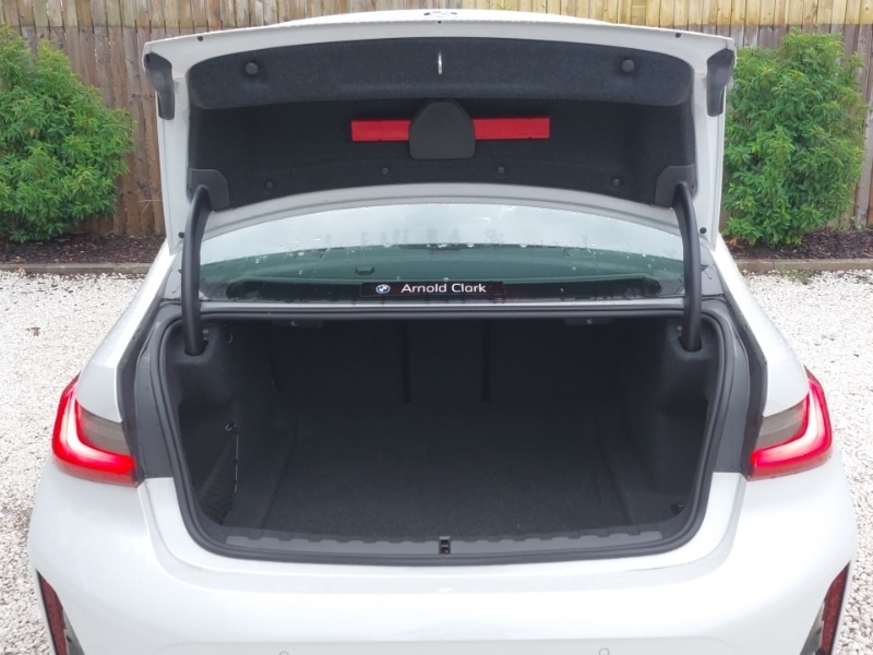 Used BMW 3 Series 2023 for sale - 77352360: Photo 13