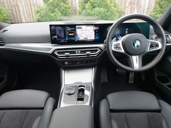 Used BMW 3 Series 2023 for sale - 77352360: Photo