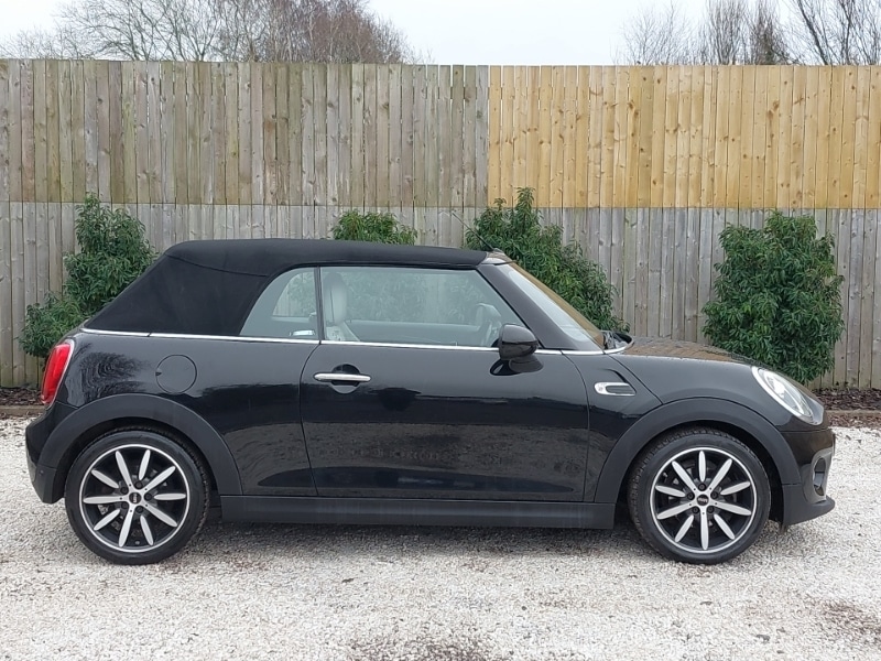Used MINI Cooper 2018 for sale - 77531053: Photo 2