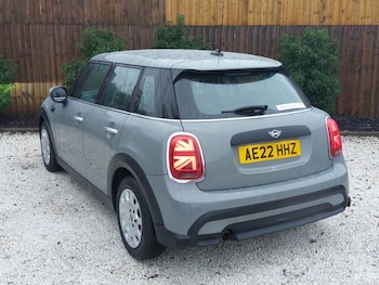 Used MINI Hatch 2022 for sale - 77252478: Photo