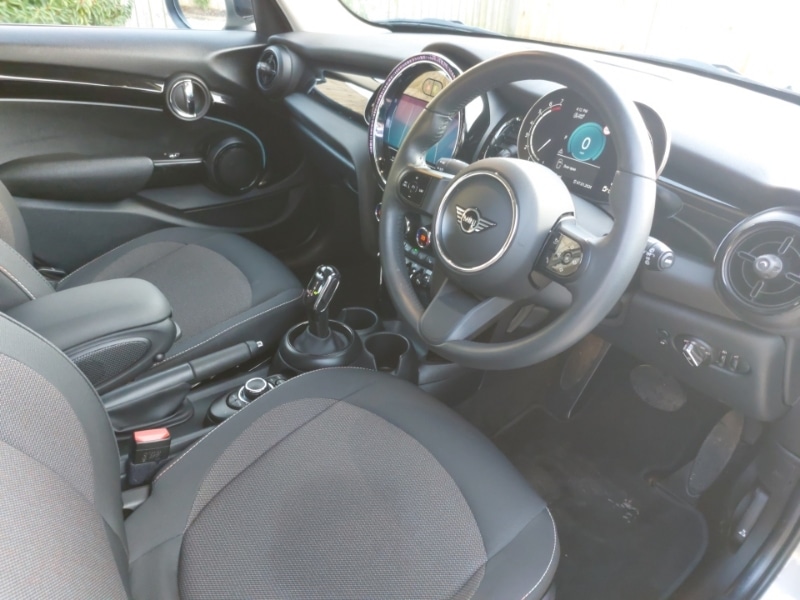 Used MINI Cooper 2023 for sale - 77130029: Photo 6