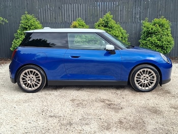 Used MINI Cooper 2024 for sale - 78933049: Photo
