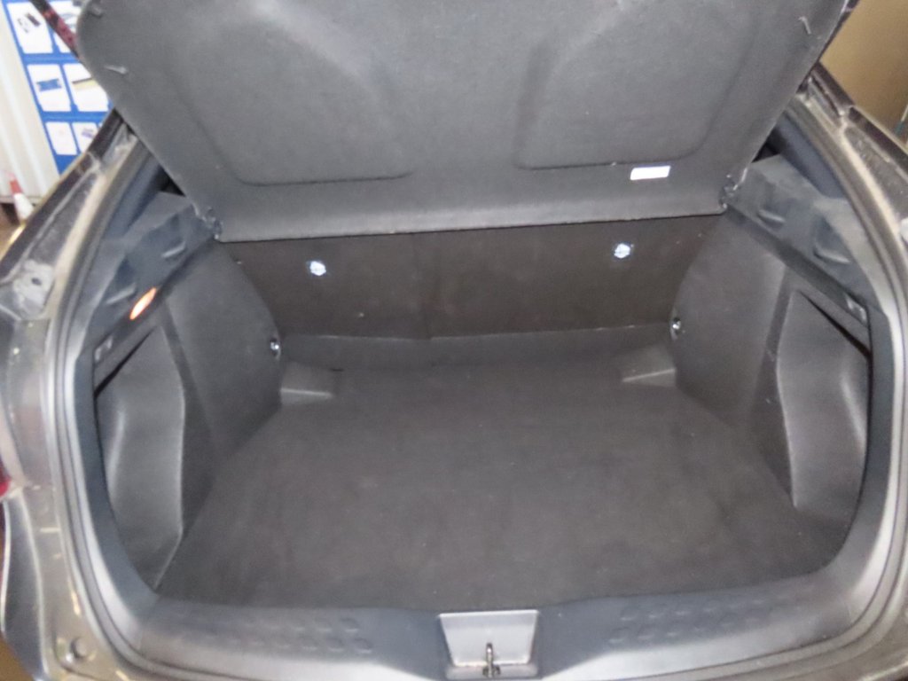 Used Toyota C-HR 2022 for sale - 76787992: Photo 14