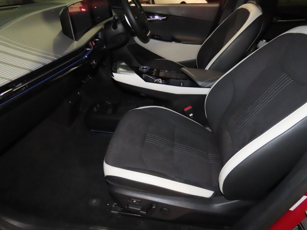 Used Kia EV6 2023 for sale - 77880346: Photo 10