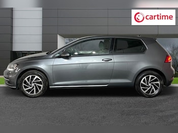 Used Volkswagen Golf 2019 for sale - 75659865: Photo