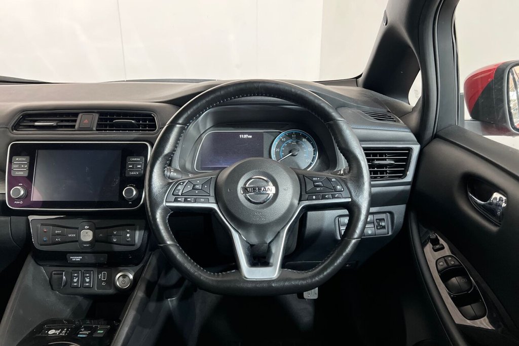 Used Nissan Leaf 2020 for sale - 76535804: Photo 11