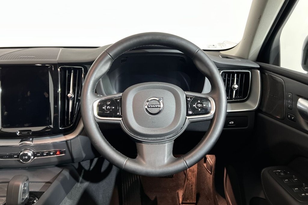 Used Volvo XC60 2024 for sale - 75901904: Photo 16
