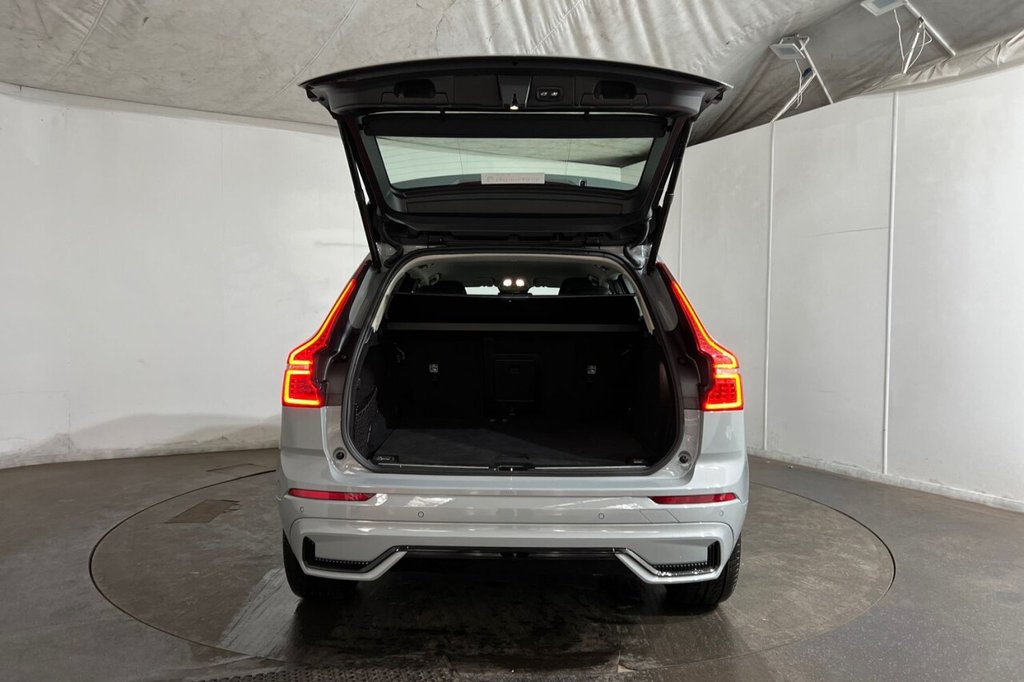 Used Volvo XC60 2024 for sale - 75901904: Photo 38