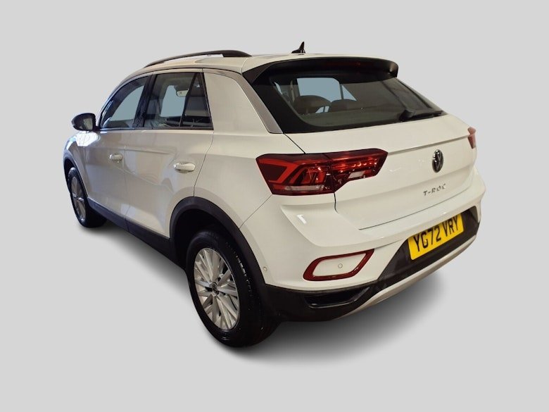 Used Volkswagen T-Roc 2022 for sale - 76740699: Photo 2