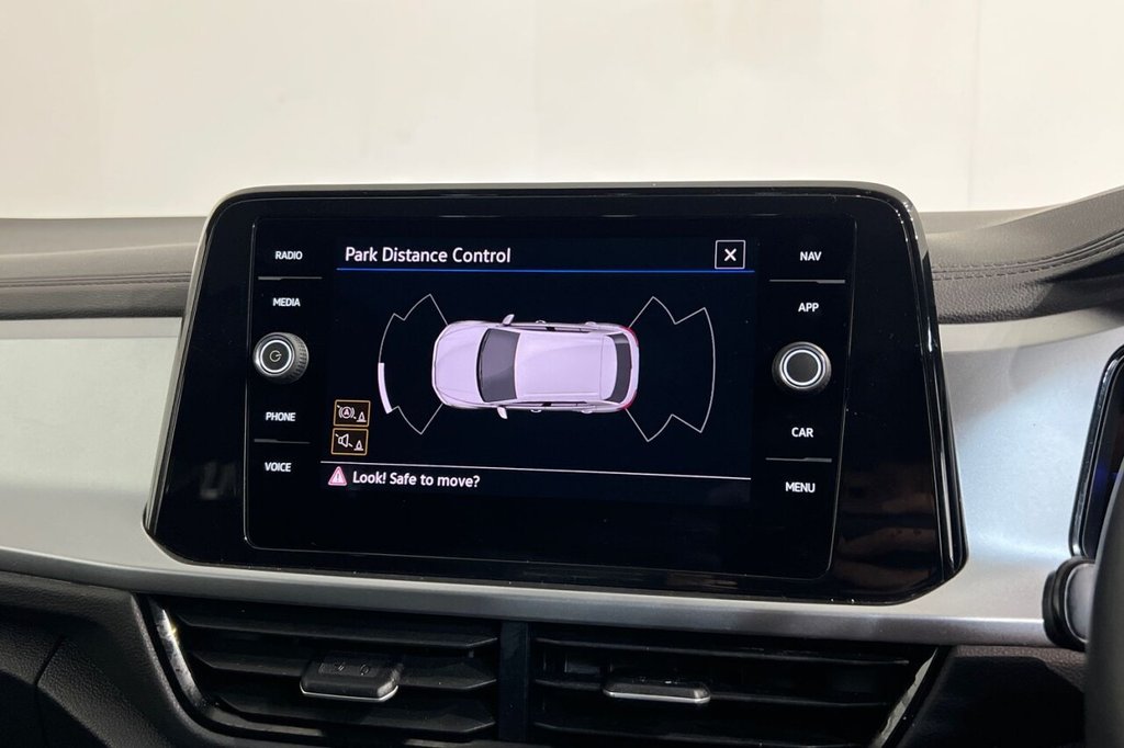 Used Volkswagen T-Roc 2022 for sale - 76740699: Photo 27