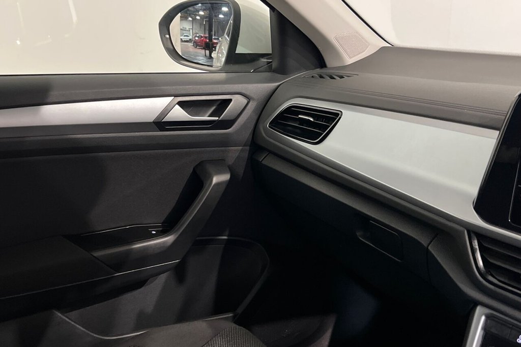 Used Volkswagen T-Roc 2022 for sale - 76740699: Photo 31