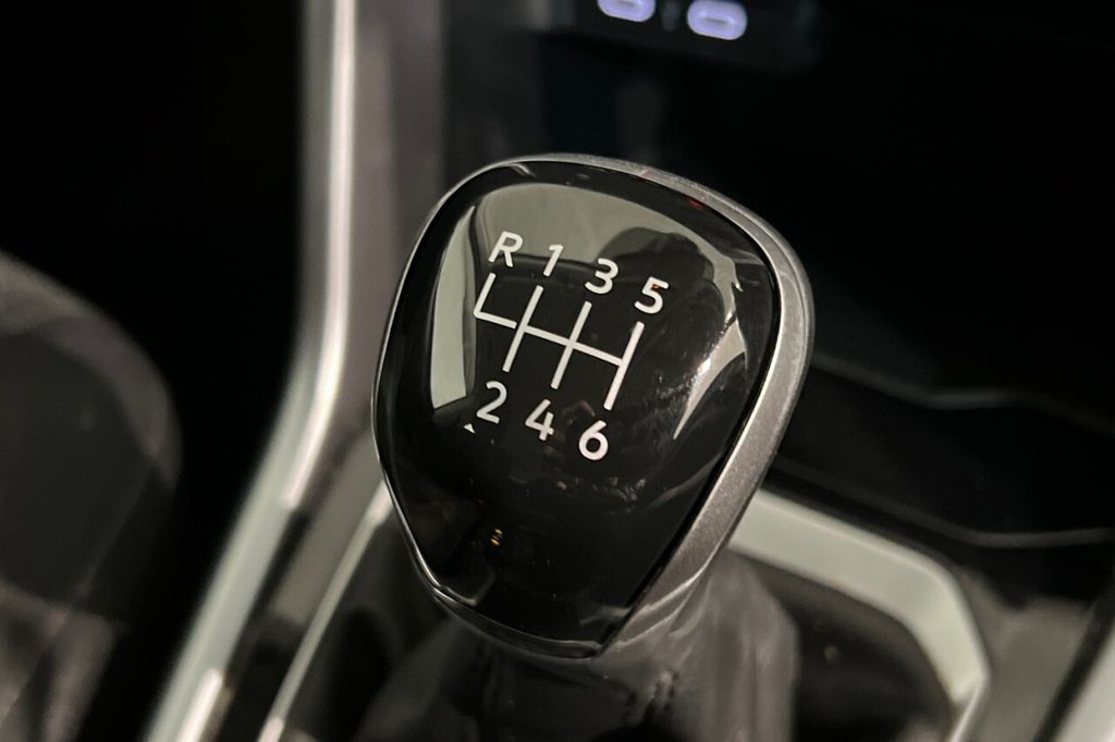 Used Volkswagen T-Roc 2022 for sale - 76740699: Photo 33