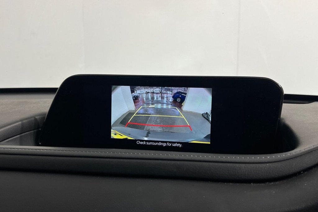 Used Mazda CX-30 2023 for sale - 76400402: Photo 16