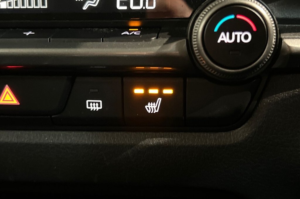 Used Mazda CX-30 2023 for sale - 76400402: Photo 20