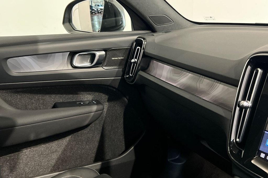 Used Volvo C40 2024 for sale - 77145613: Photo 37