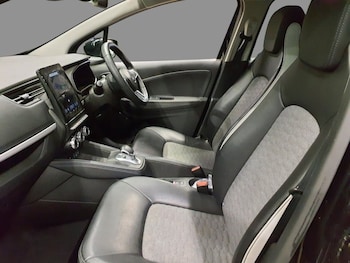 Used Renault Zoe 2022 for sale - 78036301: Photo