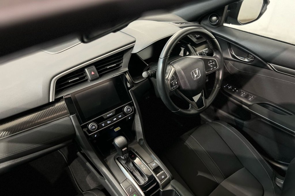 Used Honda Civic 2017 for sale - 76469686: Photo 20