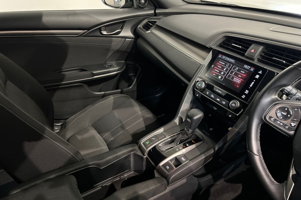 Used Honda Civic 2017 for sale - 76469686: Photo 36