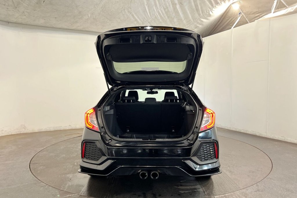 Used Honda Civic 2017 for sale - 76469686: Photo 45