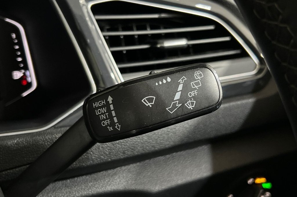 Used Volkswagen T-Roc 2019 for sale - 76740011: Photo 29