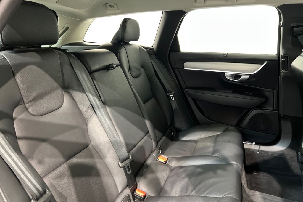 Used Volvo V90 2023 for sale - 76999206: Photo 24