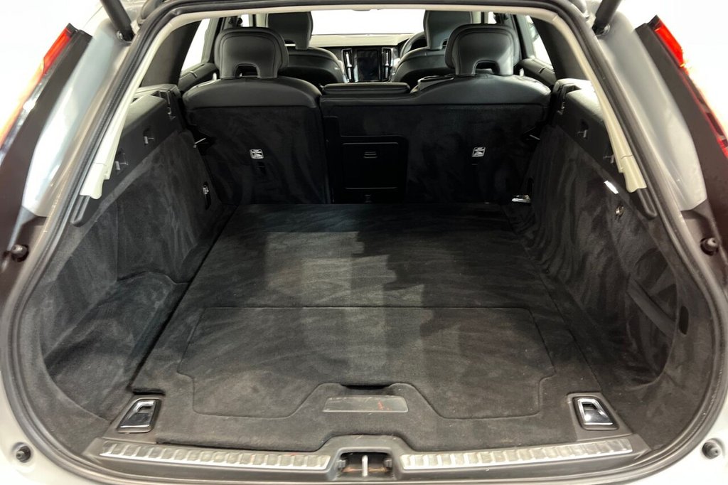 Used Volvo V90 2023 for sale - 76999206: Photo 42