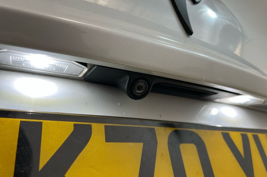 Used Tesla Model 3 2020 for sale - 76745083: Photo 19