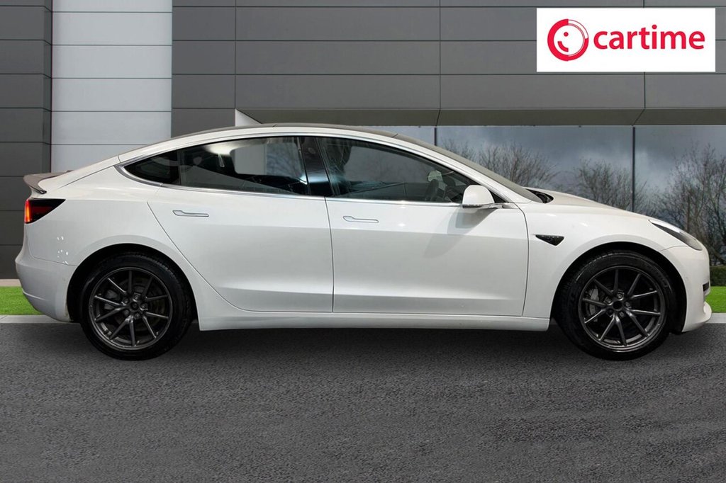 Used Tesla Model 3 2020 for sale - 76745083: Photo 2