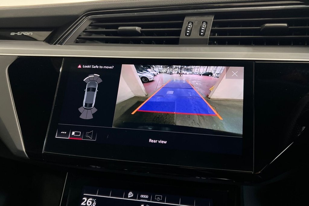 Used Audi e-tron 2021 for sale - 76216828: Photo 17