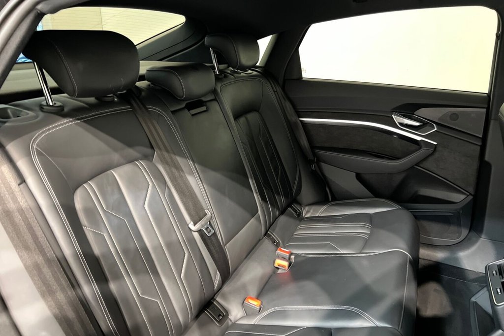Used Audi e-tron 2021 for sale - 76216828: Photo 28
