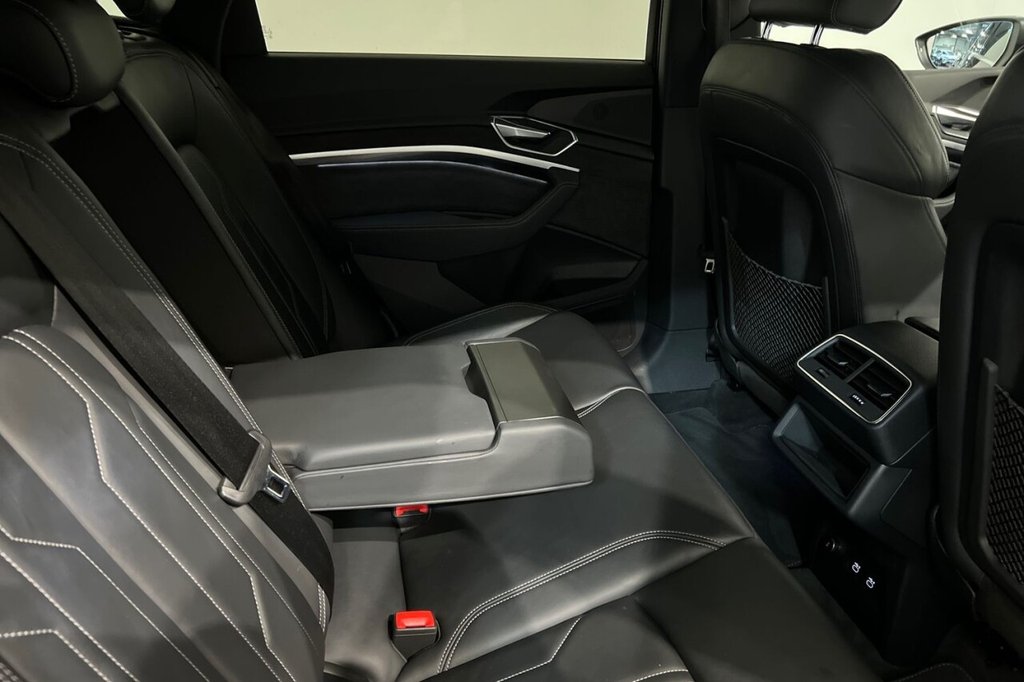 Used Audi e-tron 2021 for sale - 76216828: Photo 42