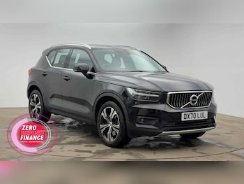 Volvo - XC40
