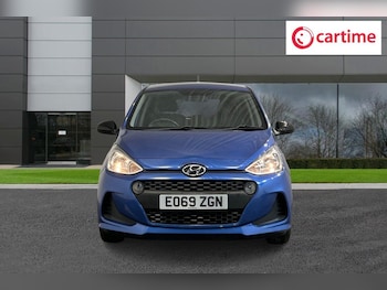 Used Hyundai i10 2019 for sale - 77408708: Photo