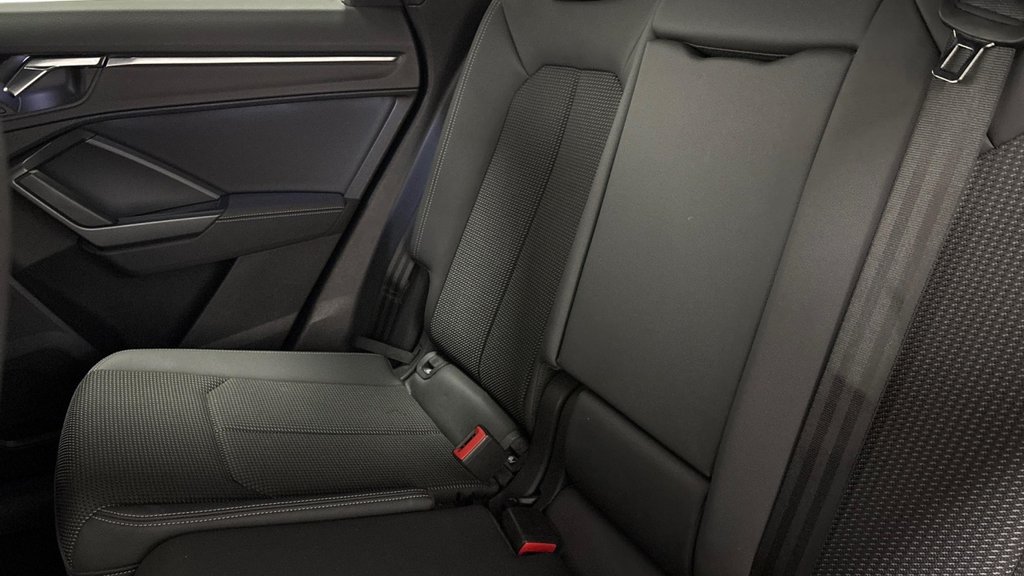 Used Audi Q3 2021 for sale - 77110996: Photo 7