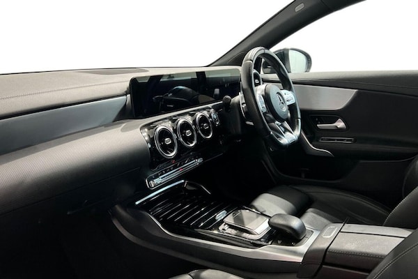 Used Mercedes-Benz CLA 2022 for sale - 76266852: Photo 11