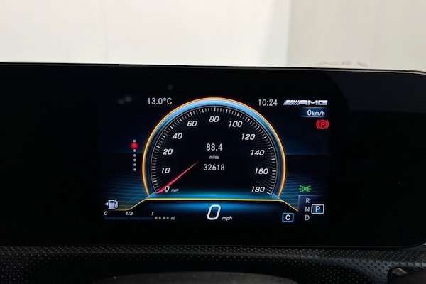 Used Mercedes-Benz CLA 2022 for sale - 76266852: Photo 14