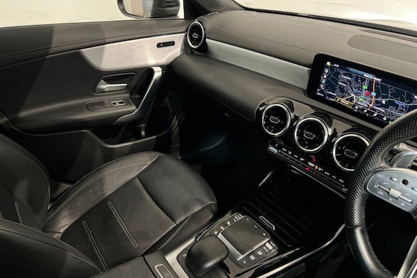 Used Mercedes-Benz CLA 2022 for sale - 76266852: Photo 22