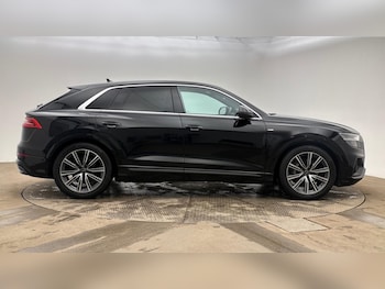 Used Audi Q8 2022 for sale - 79358336: Photo