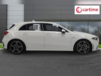 Used Mercedes-Benz A-Class 2019 for sale - 76154544: Photo 2