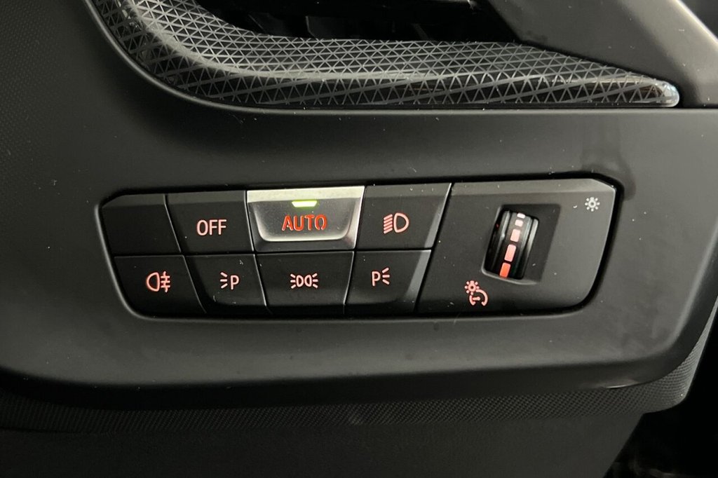 Used BMW 1 Series 2022 for sale - 76400409: Photo 39