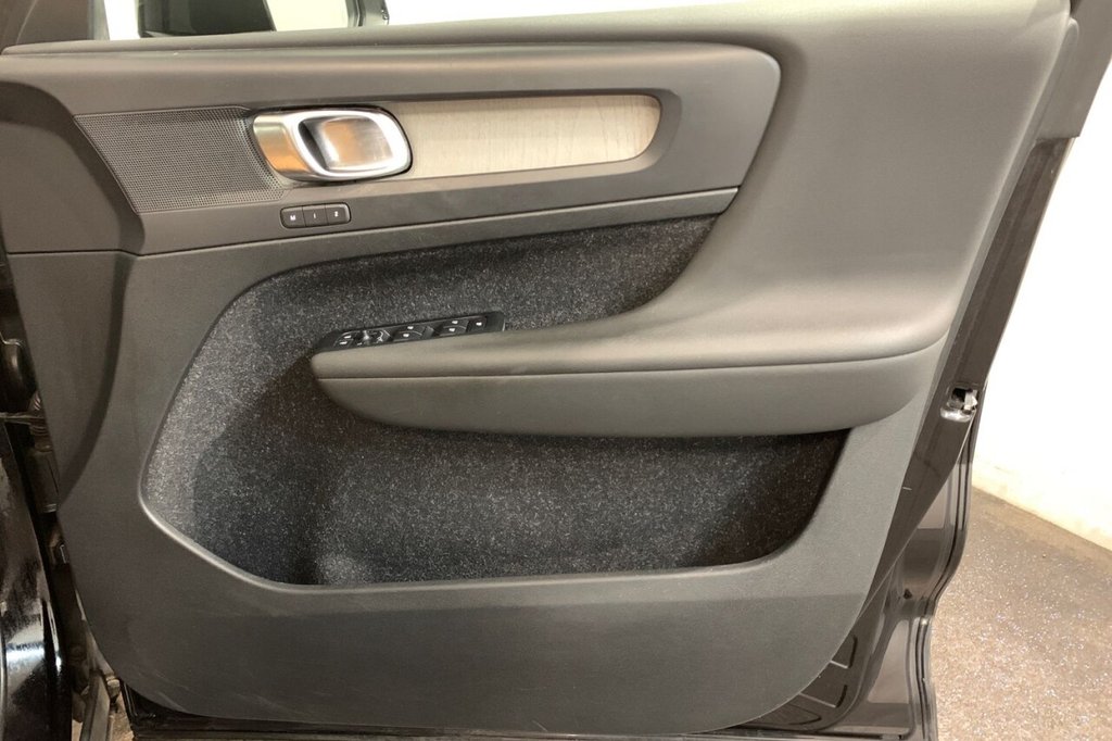 Used Volvo XC40 2020 for sale - 77249994: Photo 25