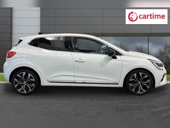 Used Renault Clio 2023 for sale - 79517880: Photo