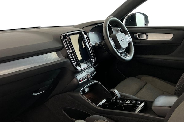 Used Volvo XC40 2022 for sale - 75630870: Photo 11