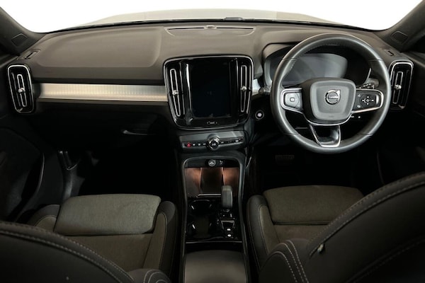 Used Volvo XC40 2022 for sale - 75630870: Photo 12