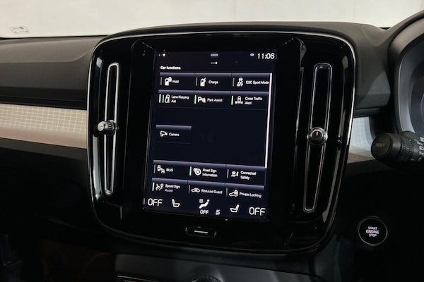 Used Volvo XC40 2022 for sale - 75630870: Photo 21