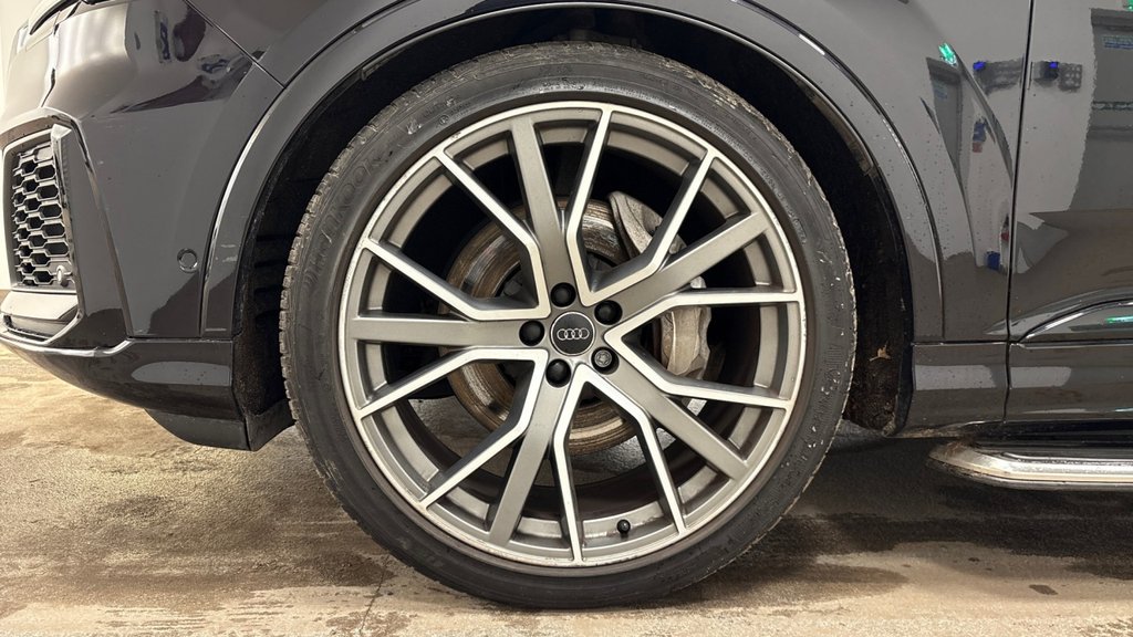 Used Audi Q7 2020 for sale - 76962630: Photo 9