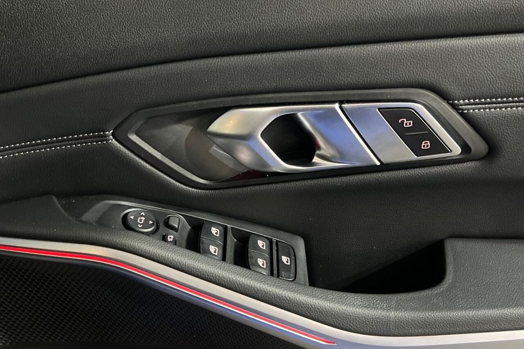 Used BMW 3 Series 2021 for sale - 76469728: Photo 37