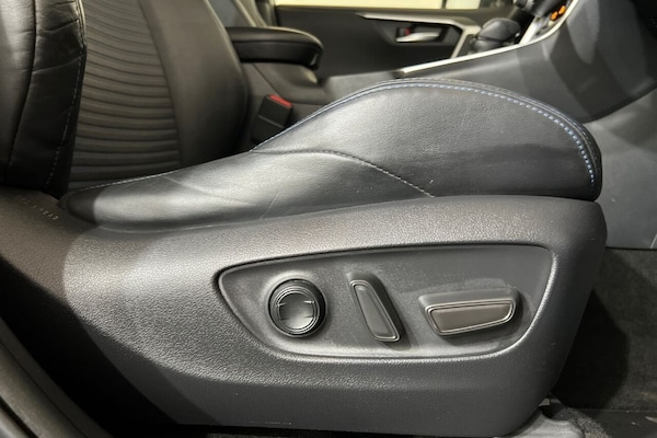 Used Toyota RAV4 2019 for sale - 75092703: Photo 23