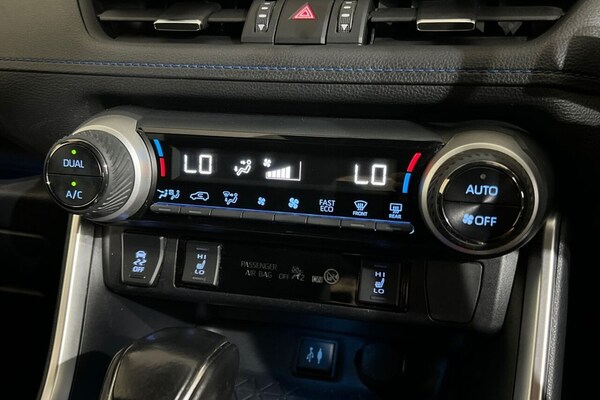 Used Toyota RAV4 2019 for sale - 75092703: Photo 34